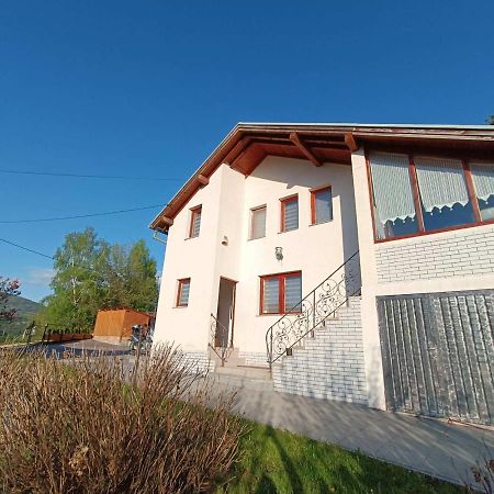 Holiday Home Green Сараево Экстерьер фото