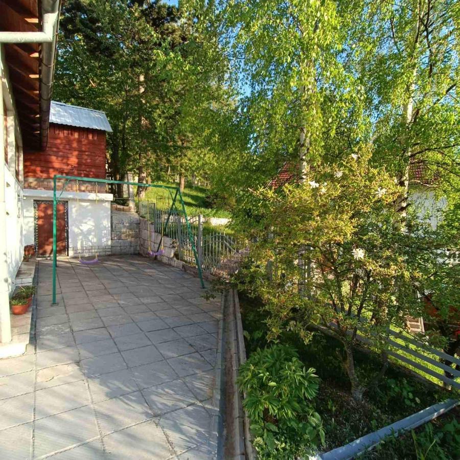 Holiday Home Green Сараево Экстерьер фото