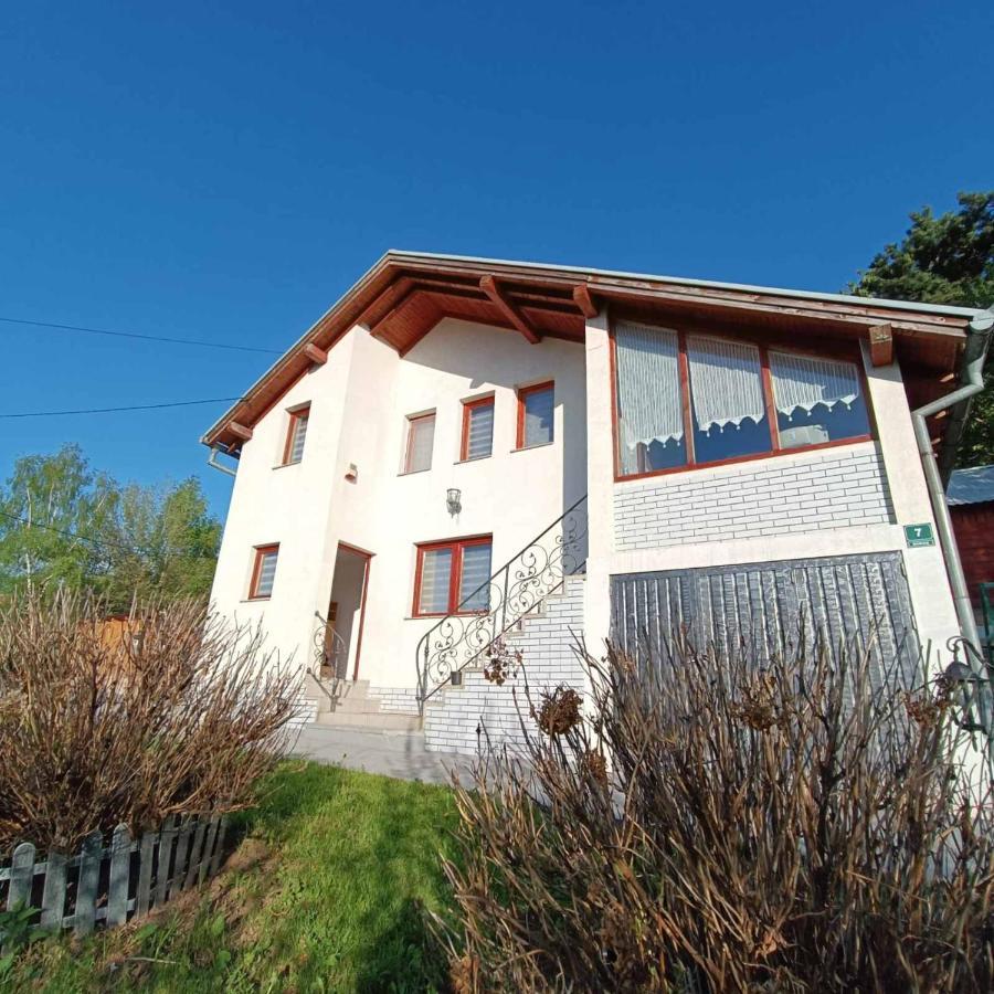 Holiday Home Green Сараево Экстерьер фото