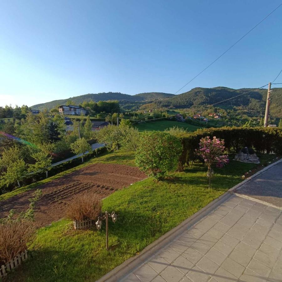 Holiday Home Green Сараево Экстерьер фото